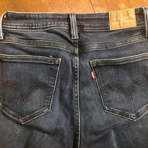 LEVI'S 529 Curvy Bootcut Size 6 Jeans